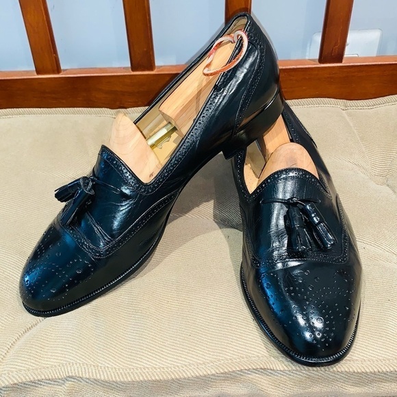 Belmondo Other - Belmondo Leather Tassel Metalion Loafer. Made in Spain.